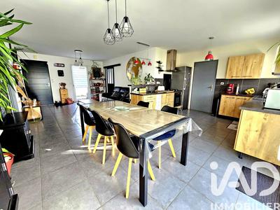 Maison - 104 m² - 6 pièces