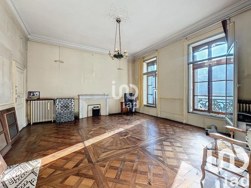 Maison - 480 m² - 23 pièces