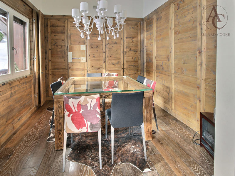 Appartement - 97 m² - 5 pièces