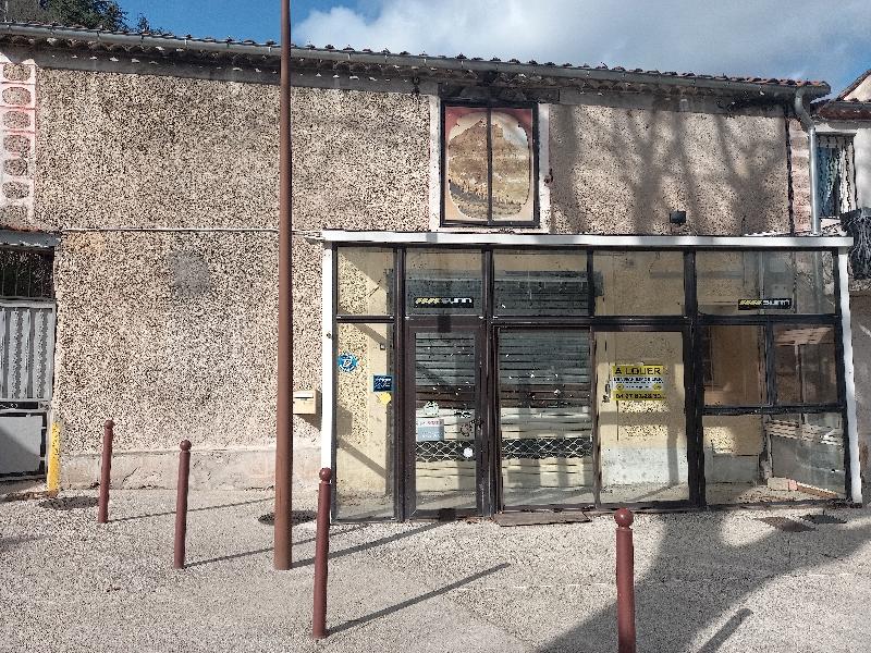 Bureau - 153 m² - 1 pièce