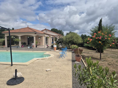 Maison - 149 m² - 6 pièces