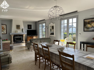 Maison - 194 m² - 7 pièces