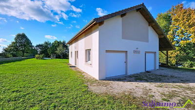 Villa - 90 m² - 4 pièces