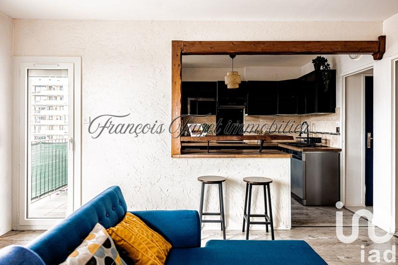 Appartement - 77 m² - 4 pièces