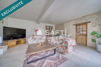 Maison - 212 m² - 8 pièces