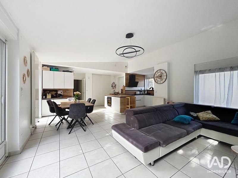 Maison - 103 m² - 4 pièces