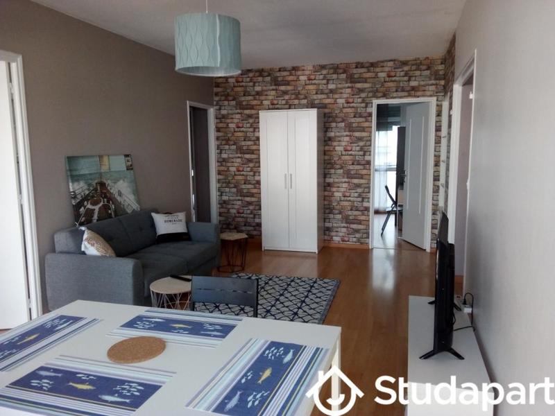 Chambre - 9 m² - 1 pièce