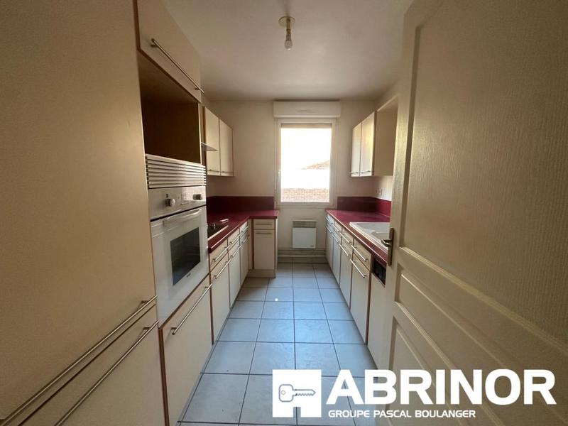 Appartement - 94 m² - 5 pièces