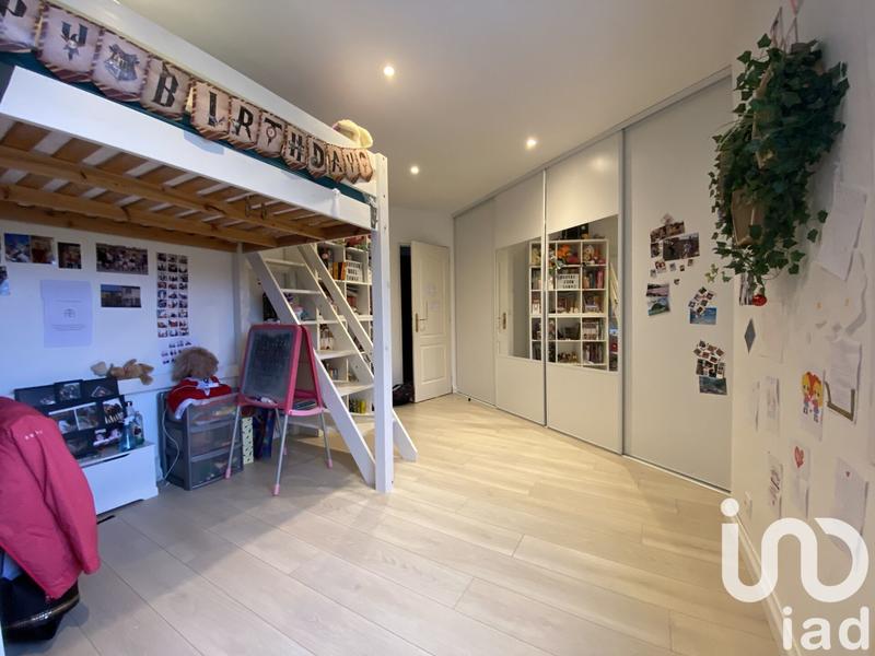 Maison - 167 m² - 5 pièces