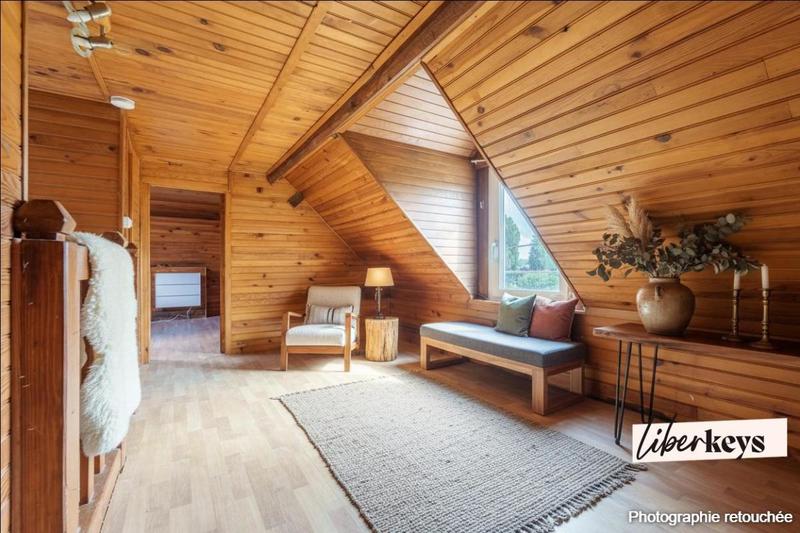 Maison - 157 m² - 7 pièces