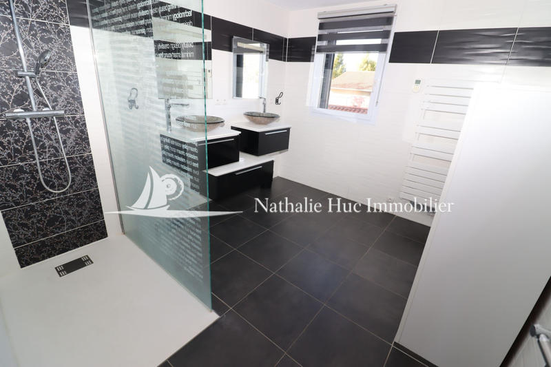 Appartement - 90 m² - 4 pièces