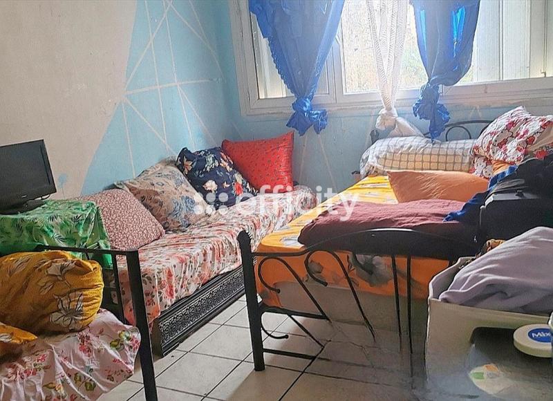 Appartement - 96 m² - 5 pièces