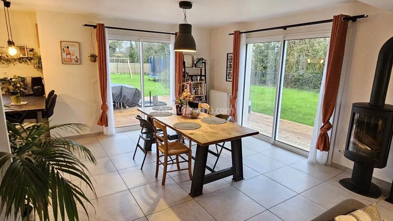 Maison - 112 m² - 6 pièces