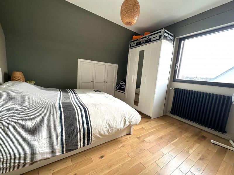 Maison - 188 m² - 8 pièces