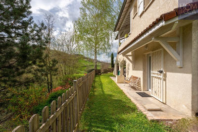 Maison - 178 m² - 7 pièces