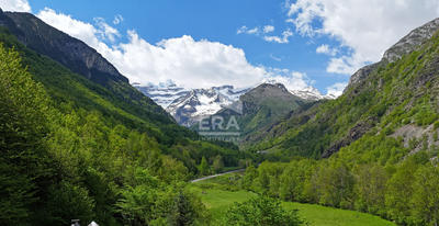 Maison - 230 m² - 11 pièces