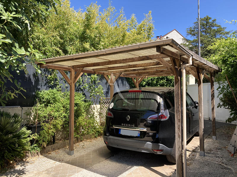 Maison - 183 m² - 8 pièces