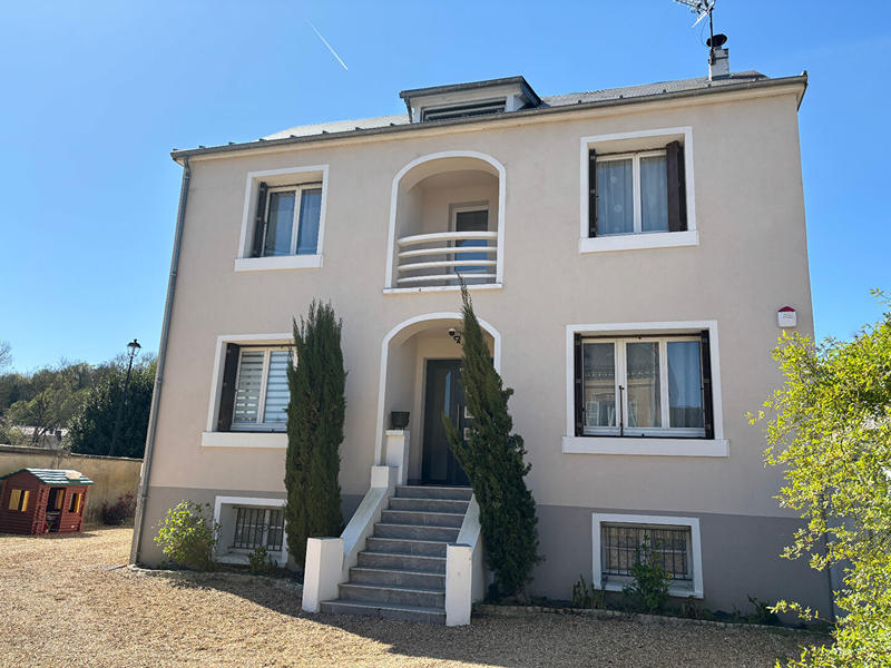 Maison - 145 m² - 7 pièces