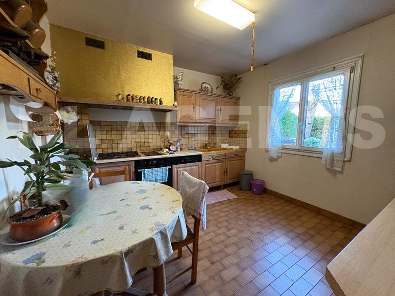 Maison contemporaine - 167 m² - 7 pièces