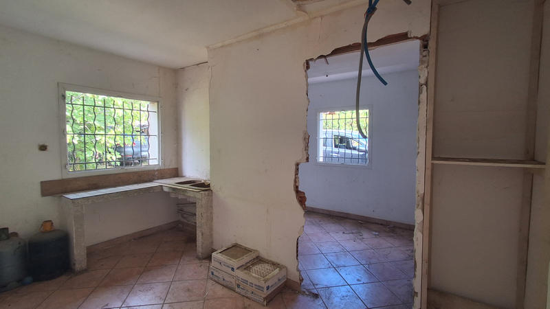 Maison - 98 m² - 4 pièces