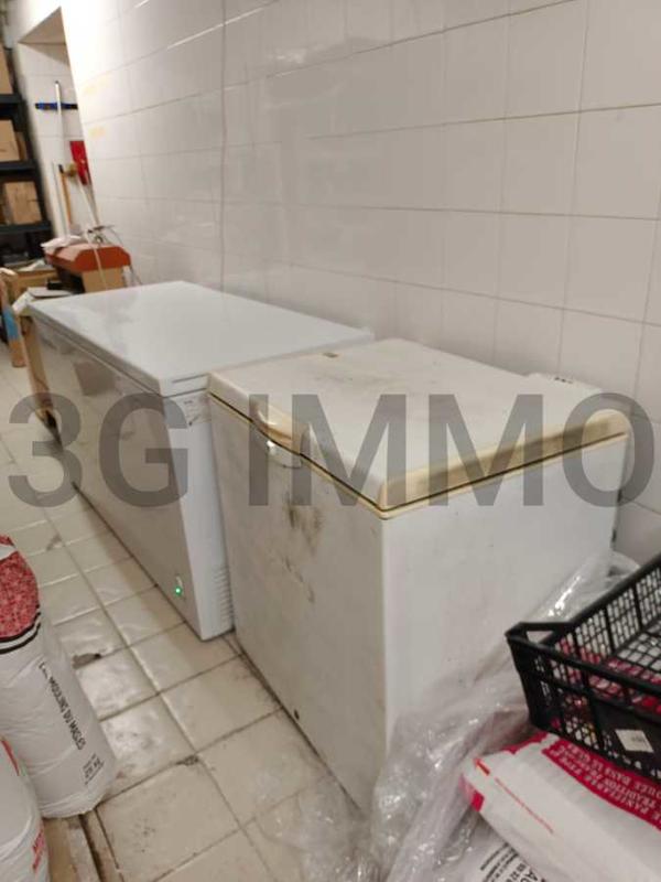 Fonds de commerce - Magasins - 300 m²