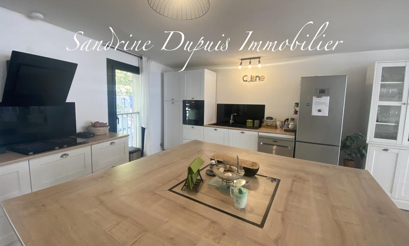 Appartement - 191 m² - 6 pièces