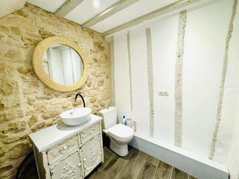 Maison - 203 m² - 7 pièces