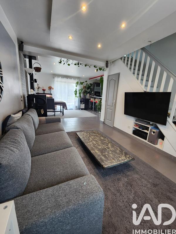 Maison - 140 m² - 6 pièces