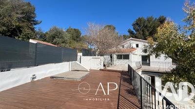 Appartement - 137 m² - 5 pièces