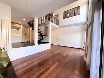 Maison - 117 m² - 6 pièces