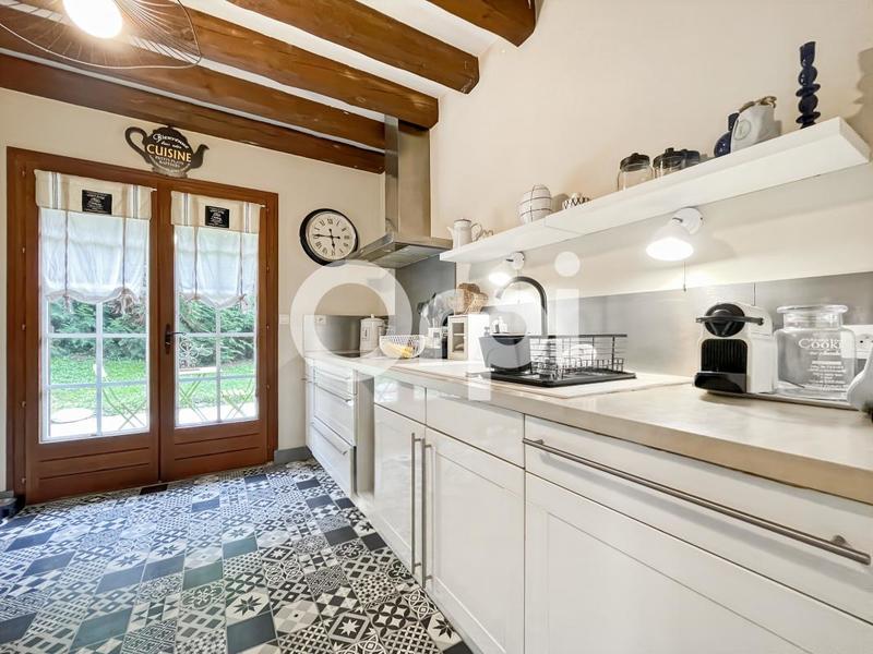 Maison - 200 m² - 6 pièces