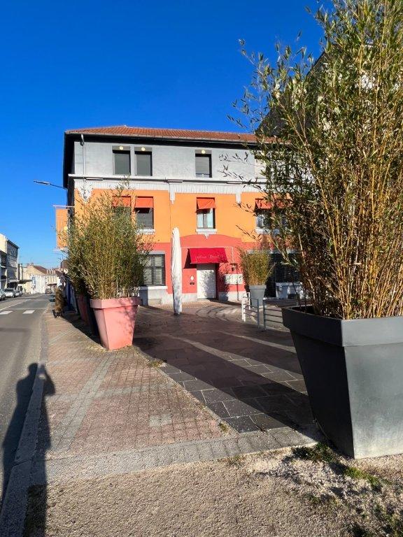 Immeuble - 613 m² - 13 pièces