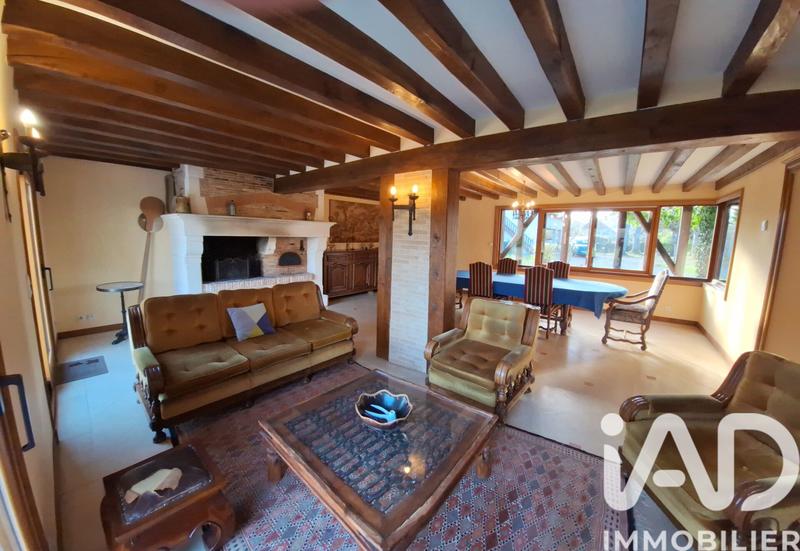 Maison - 186 m² - 8 pièces