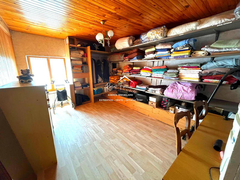 Maison ancienne - 255 m² - 8 pièces