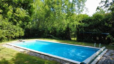 Maison - 226 m² - 7 pièces