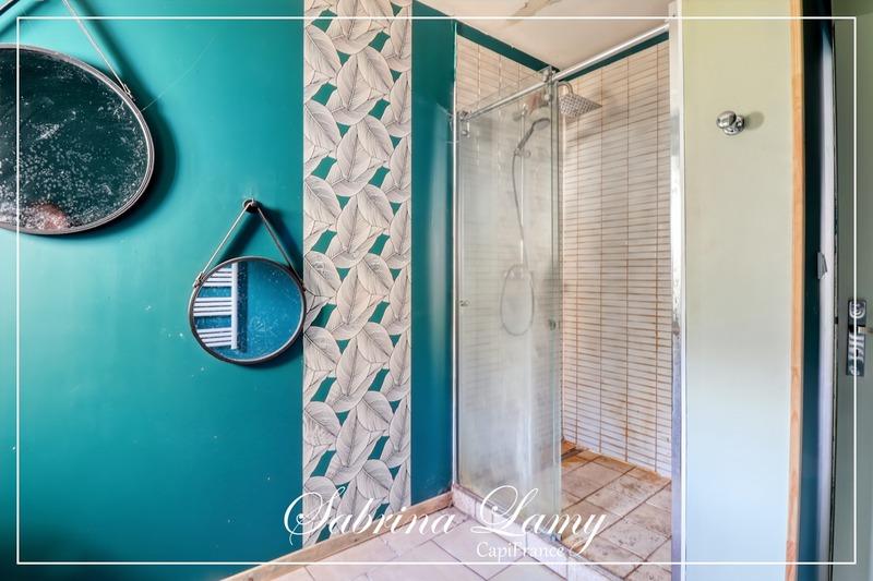 Corps de ferme - 114 m² - 6 pièces