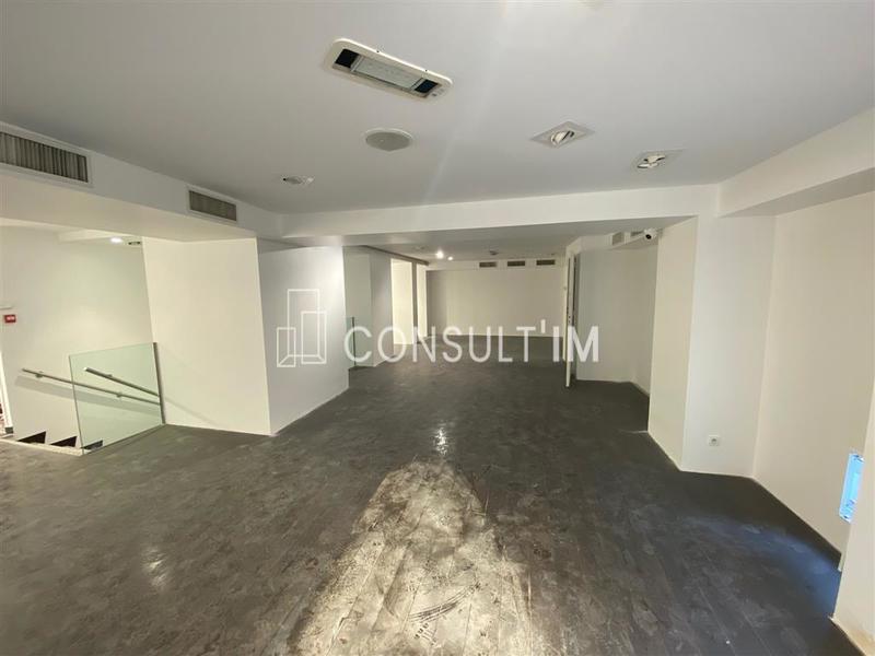 Local commercial - 362 m²