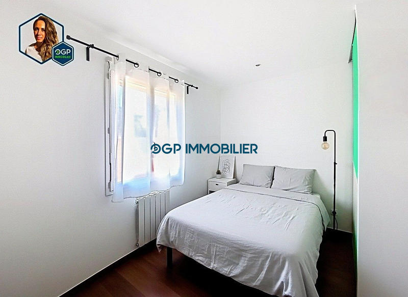 Maison - 93 m² - 4 pièces