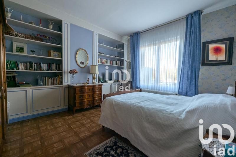 Maison de ville - 215 m² - 9 pièces