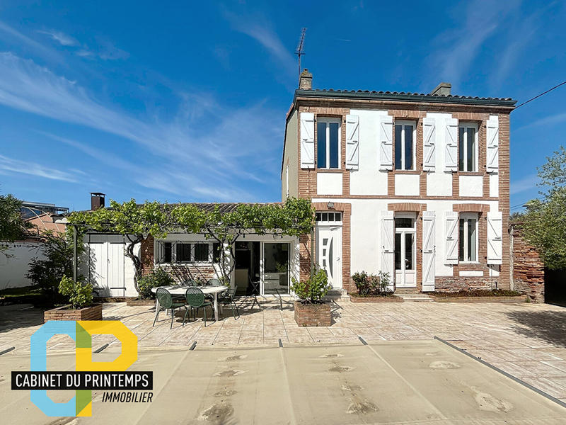 Maison - 135 m² - 6 pièces