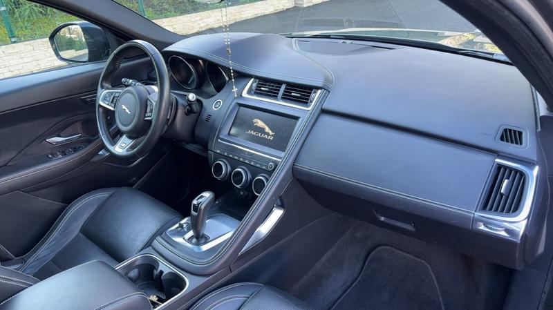 Jaguar E-Pace 2.0 d 180 Bva9 R-Dynamic se - Automatique
