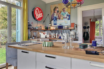 Maison - 206 m² - 10 pièces