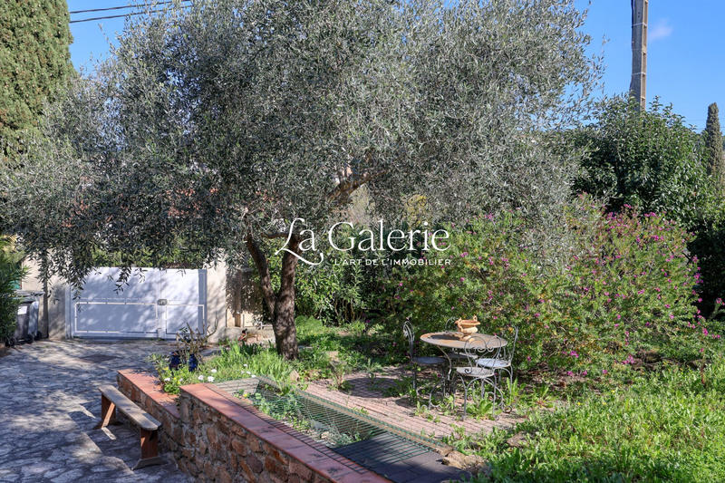 Villa - 145 m² - 5 pièces