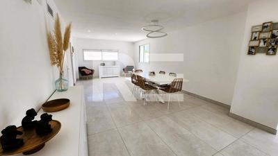 Maison - 169 m² - 6 pièces