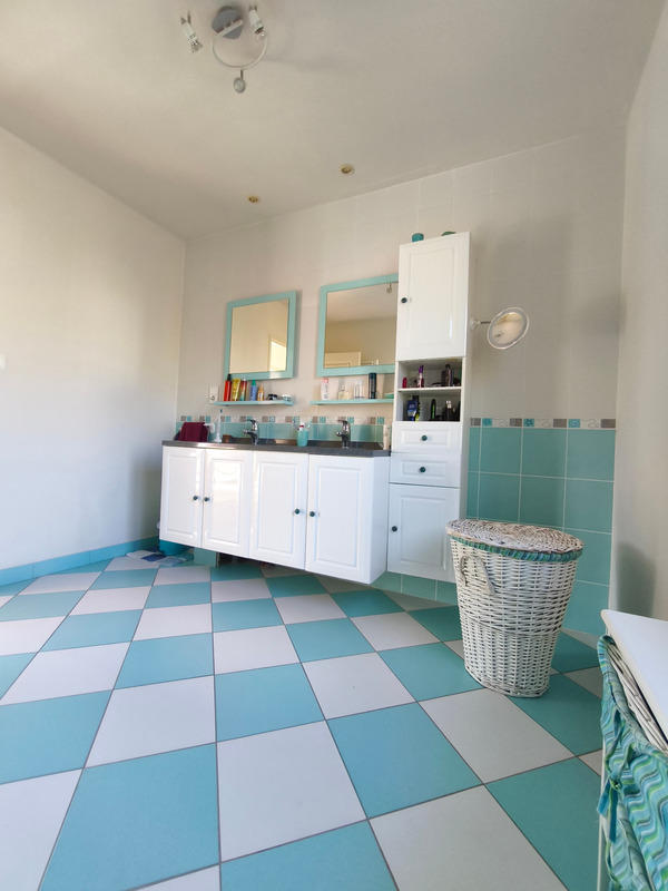 Maison - 146 m² - 4 pièces