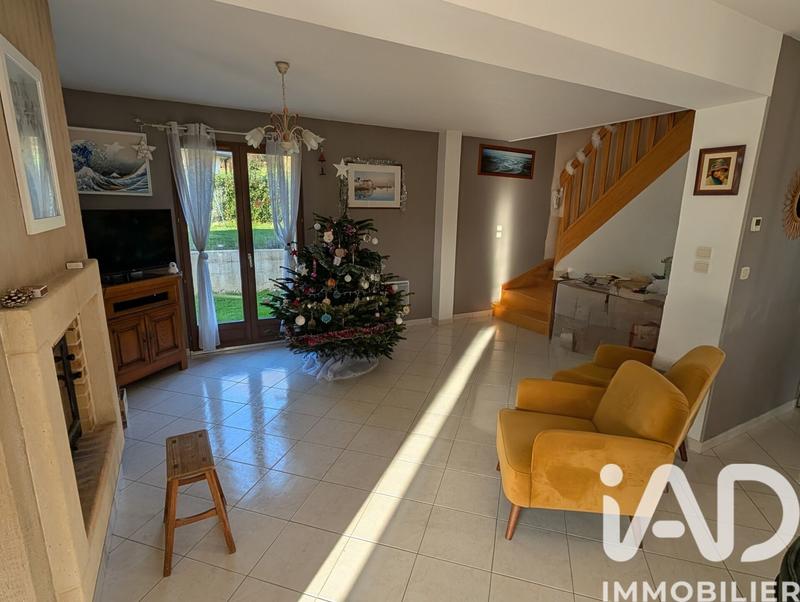 Maison - 177 m² - 7 pièces