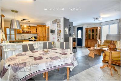 Maison - 148 m² - 6 pièces