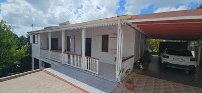 Maison - 94 m² - 4 pièces