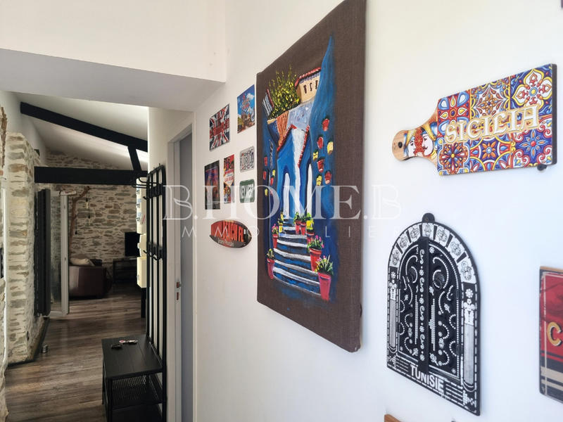 Maison - 83 m² - 5 pièces