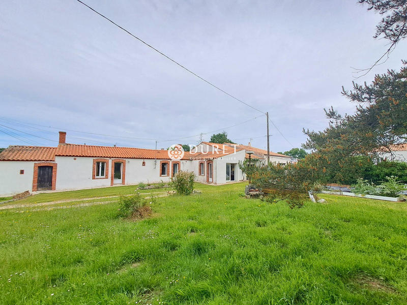 Maison - 96 m² - 4 pièces